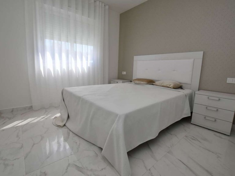 Villa for Sale in San Miguel De Salinas, Alicante 24