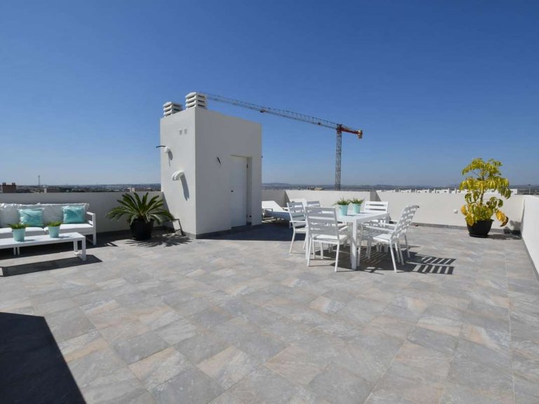 Villa for Sale in San Miguel De Salinas, Alicante 33