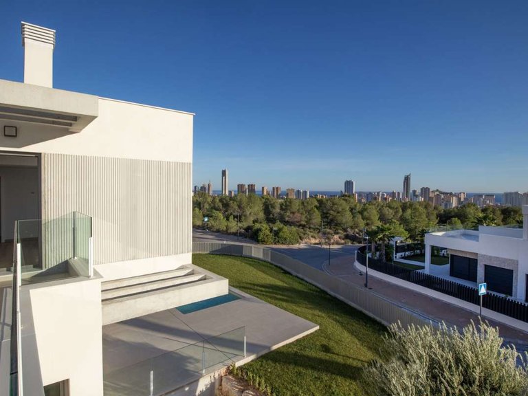 Town House for Sale in Finestrat, Alicante 2