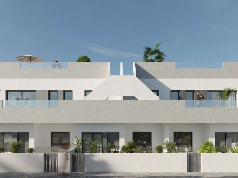 Villa for Sale in Torrevieja, Alicante 3