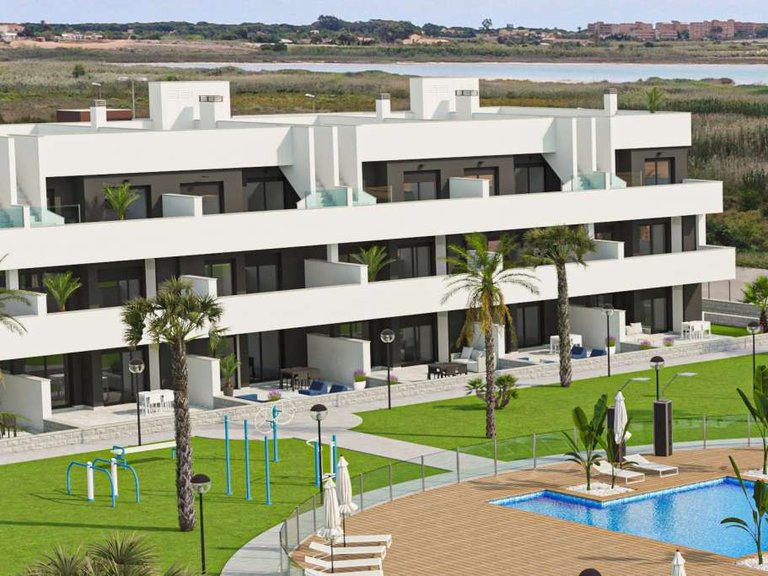 Apartment for Sale in Guardamar Del Segura, Alicante 39