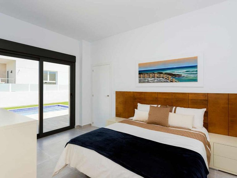Town House for Sale in Daya Nueva, Alicante 19