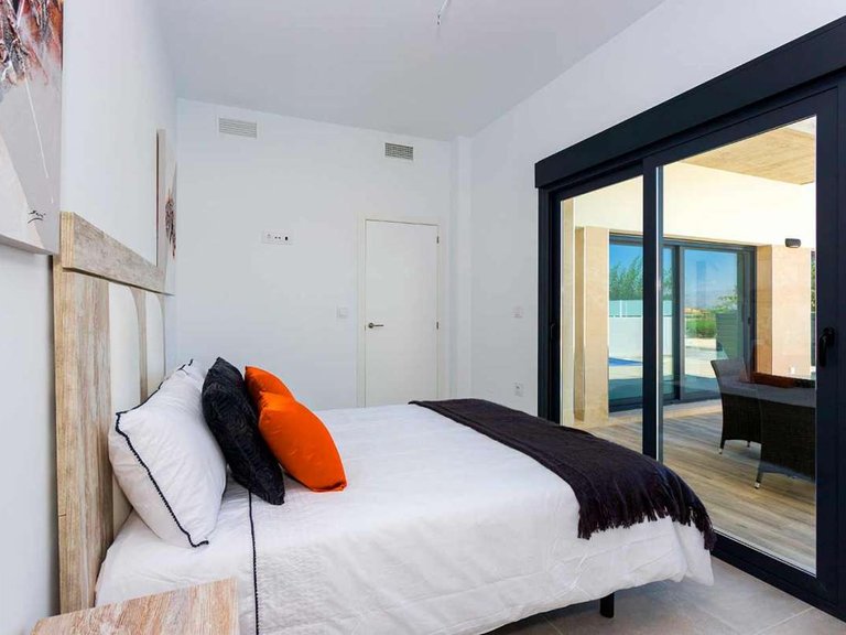 Town House for Sale in Daya Nueva, Alicante 30