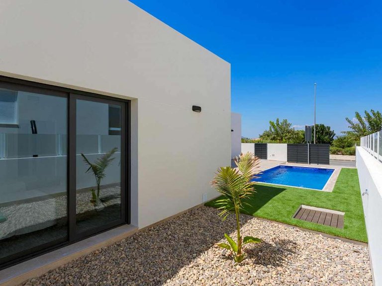 Town House for Sale in Daya Nueva, Alicante 6