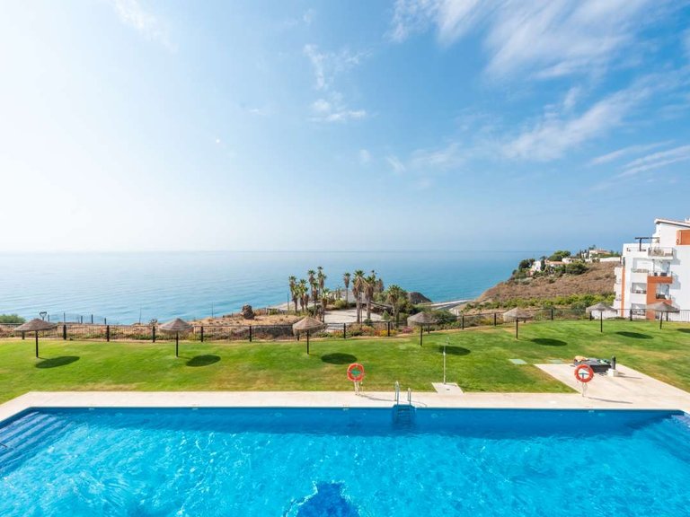Apartment for Sale in El Peñoncillo, Malaga 16