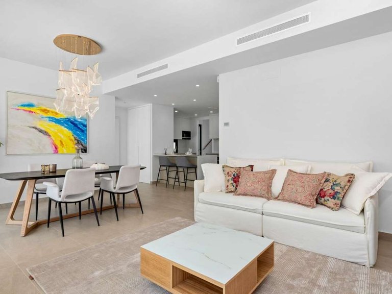 Villa for Sale in Dehesa De Campoamor, Alicante 14
