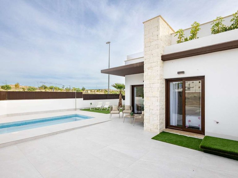 Town House for Sale in Orihuela Costa, Alicante 1