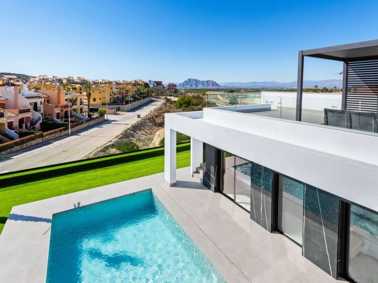 Town House for Sale in La Finca Golf, Alicante 7