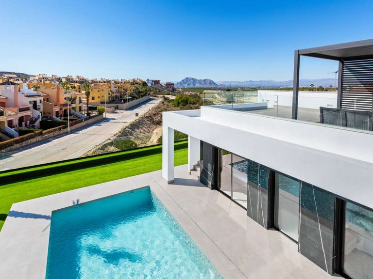 Town House for Sale in La Finca Golf, Alicante 7
