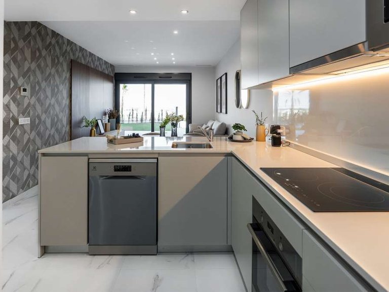 Apartment for Sale in Torrevieja, Alicante 14