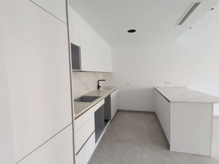 Apartment for Sale in Torrevieja, Alicante 18