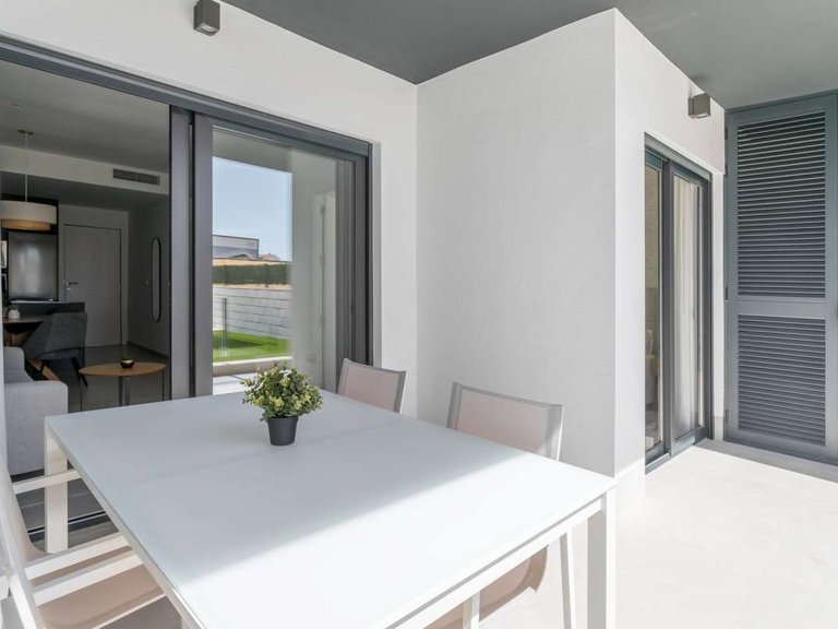 Apartment for Sale in Torrevieja, Alicante 30