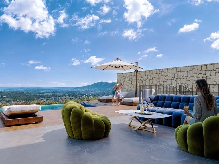 Villa for Sale in La Nucia, Alicante 2