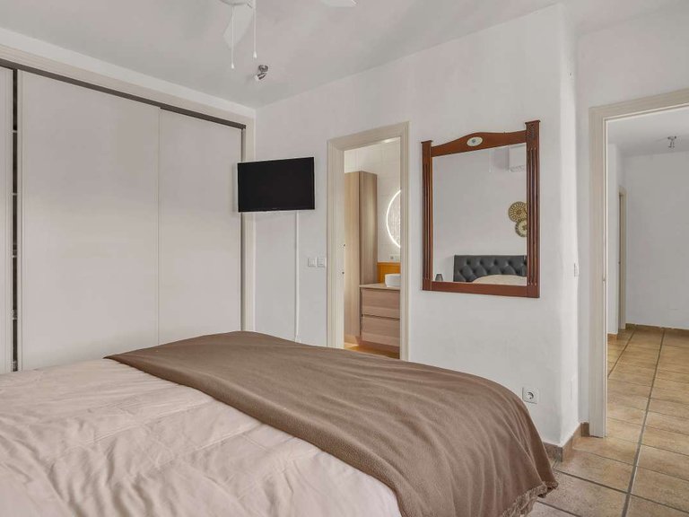 Villa for Sale in Torrox Road, Malaga 11