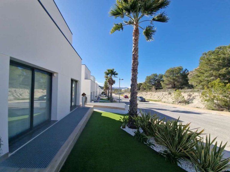 Villa for Sale in Font Del Llop, Alicante 48
