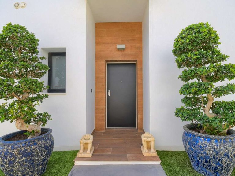 Villa for Sale in Finestrat, Alicante 9