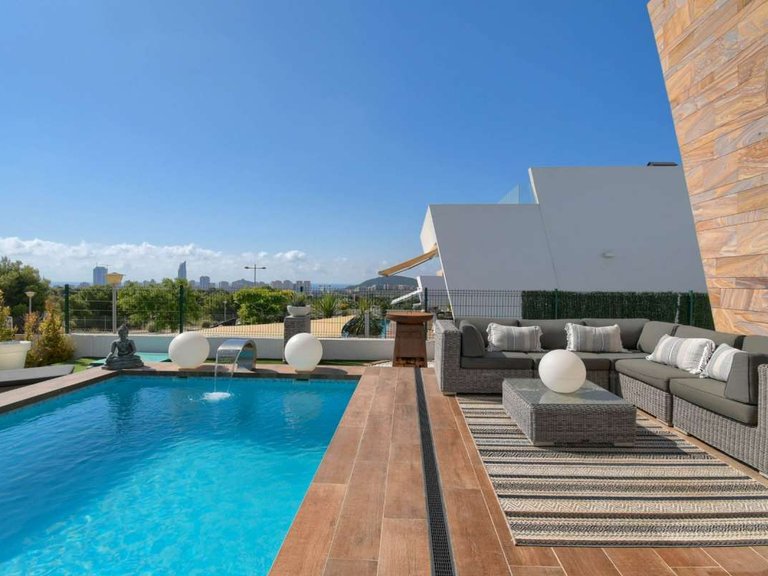 Villa for Sale in Finestrat, Alicante 6