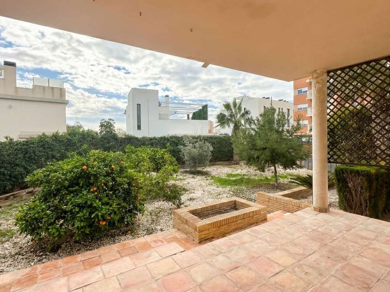 Villa for Sale in Muchavista, Alicante 96