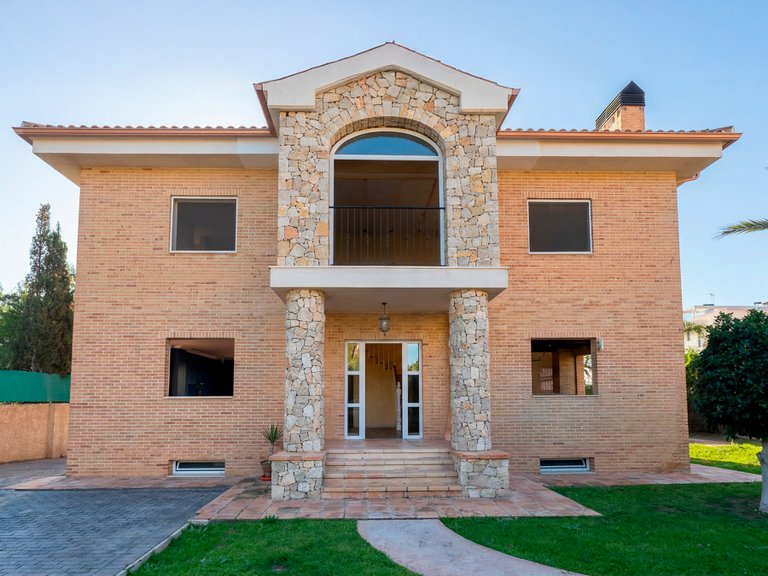 Villa for Sale in Muchavista, Alicante 18