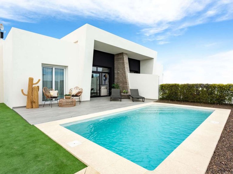 Town House for Sale in La Finca Golf, Alicante 2