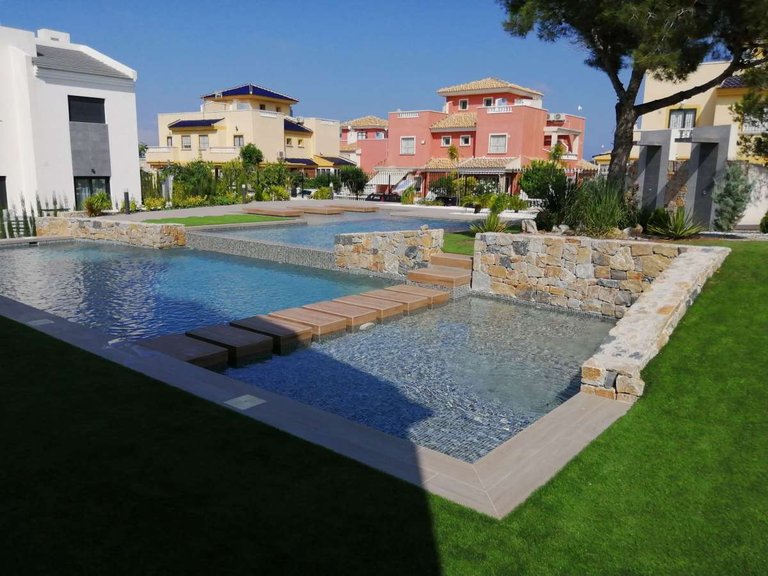 Villa for Sale in Torrevieja, Alicante 41