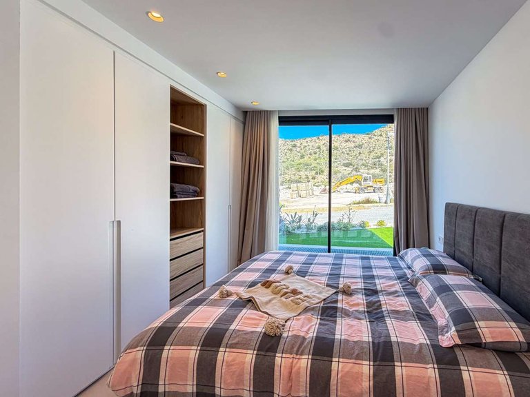 Villa for Sale in Monforte Del Cid, Alicante 26