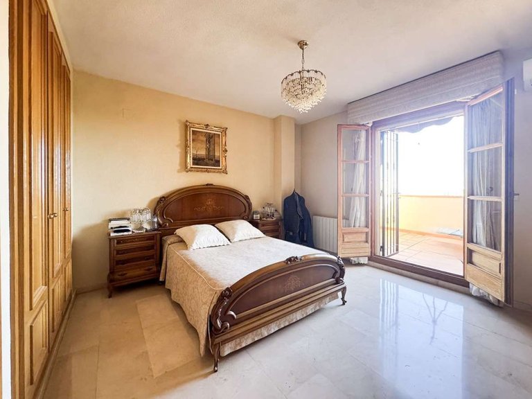 Villa for Sale in Mutxamel, Alicante 12