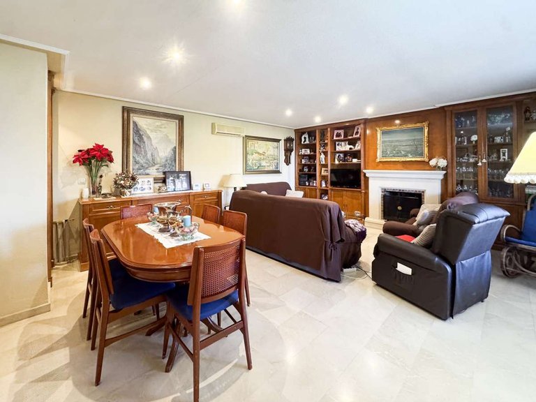 Villa for Sale in Mutxamel, Alicante 4