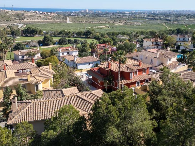 Villa for Sale in Mutxamel, Alicante 37