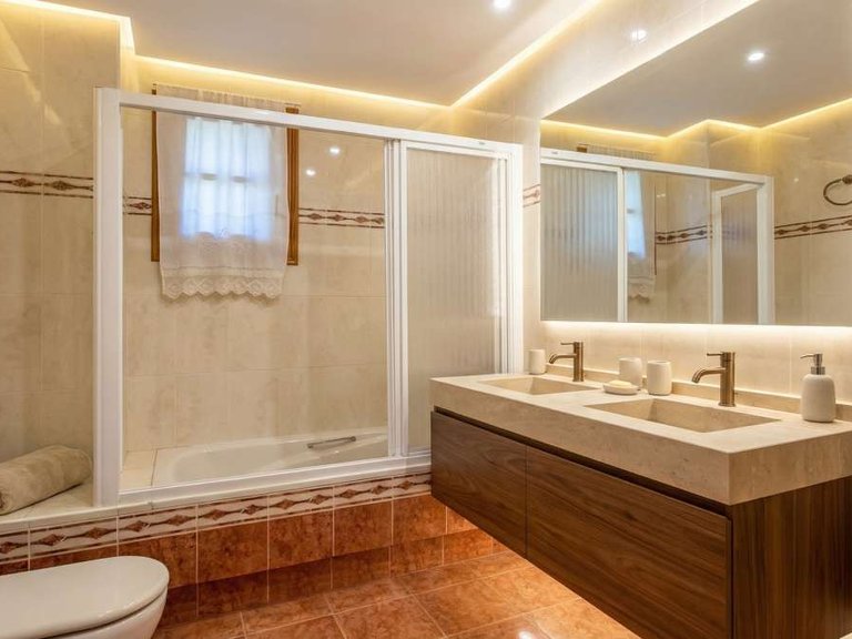 Villa for Sale in Mutxamel, Alicante 45