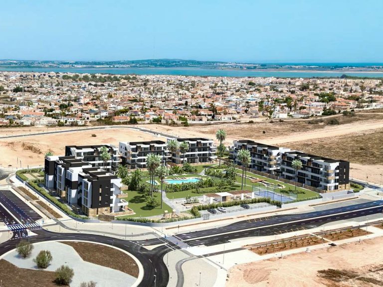 Apartment for Sale in Torrevieja, Alicante 4
