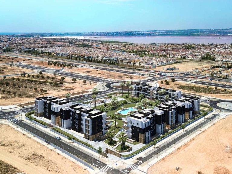 Apartment for Sale in Torrevieja, Alicante 7