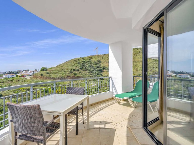 Apartment for Sale in El Peñoncillo, Malaga 2