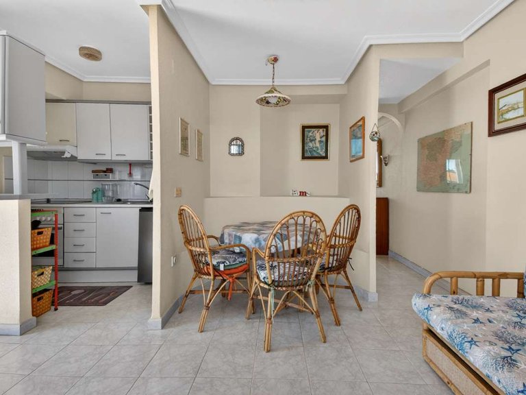 Apartment for Sale in Punta Prima, Alicante 8