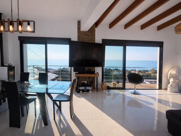Villa for Sale in El Campello, Alicante 8