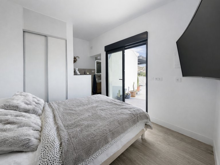 Villa for Sale in El Campello, Alicante 12