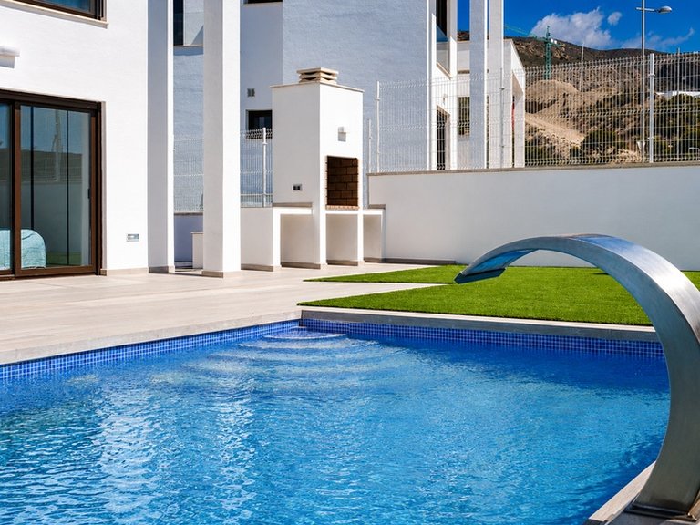 Town House for Sale in Finestrat, Alicante 2