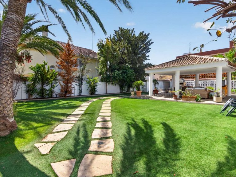 Villa for Sale in Costa Calida Lo Pagan, Murcia 2