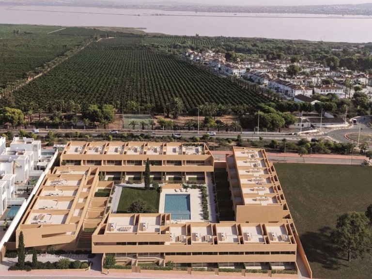 Villa for Sale in Torrevieja, Alicante 1