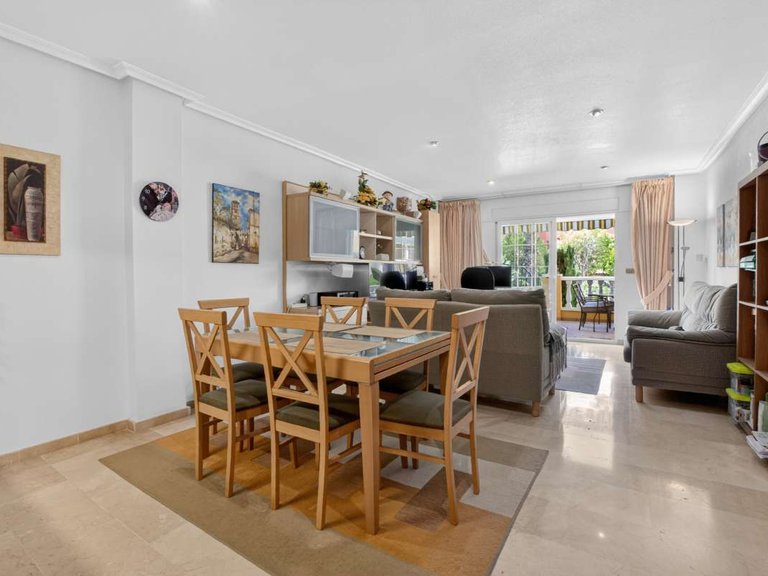 Apartment for Sale in Costa Blanca Cabo Roig, Alicante 3