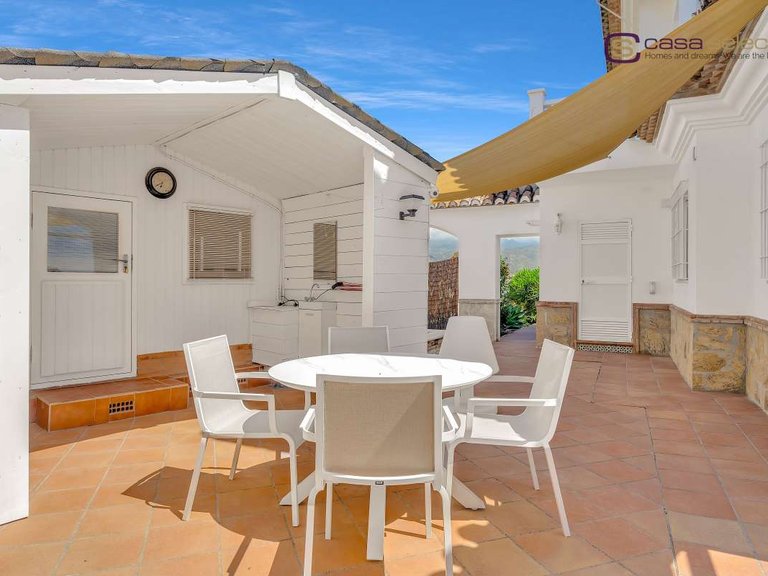 Villa for Sale in Torre Del Mar, Malaga 26