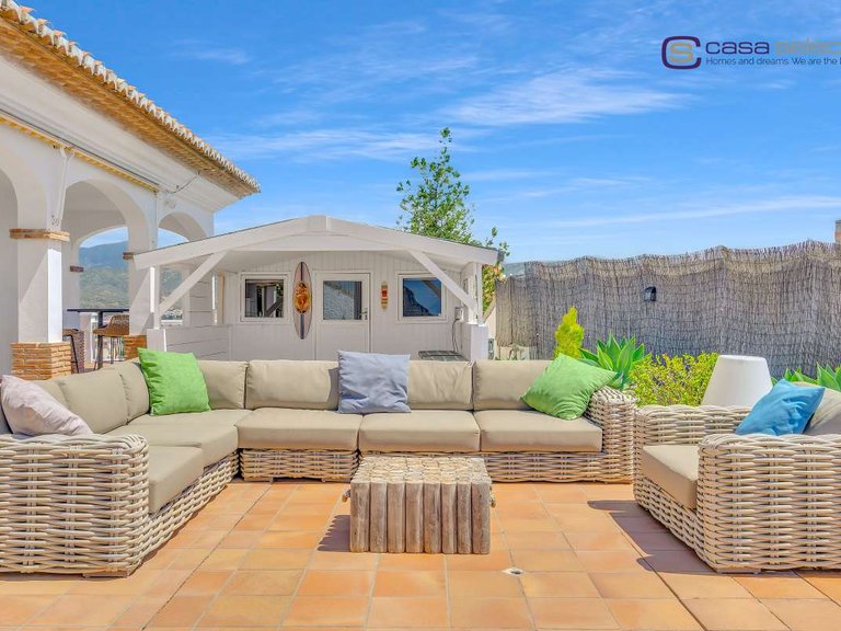 Villa for Sale in Torre Del Mar, Malaga 3