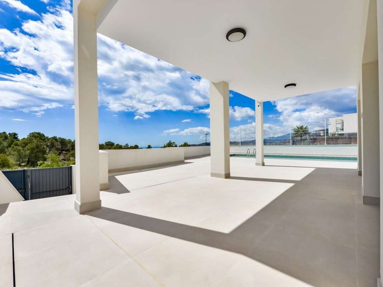 Villa for Sale in Finestrat, Alicante 10