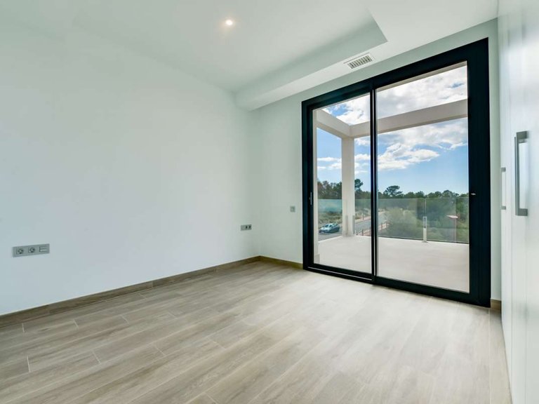Villa for Sale in Finestrat, Alicante 41