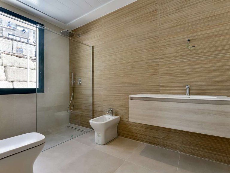 Villa for Sale in Finestrat, Alicante 46
