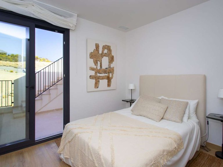 Town House for Sale in Monforte Del Cid, Alicante 11