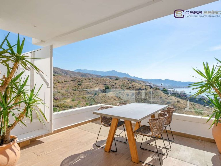 Apartment for Sale in El Peñoncillo, Malaga 3