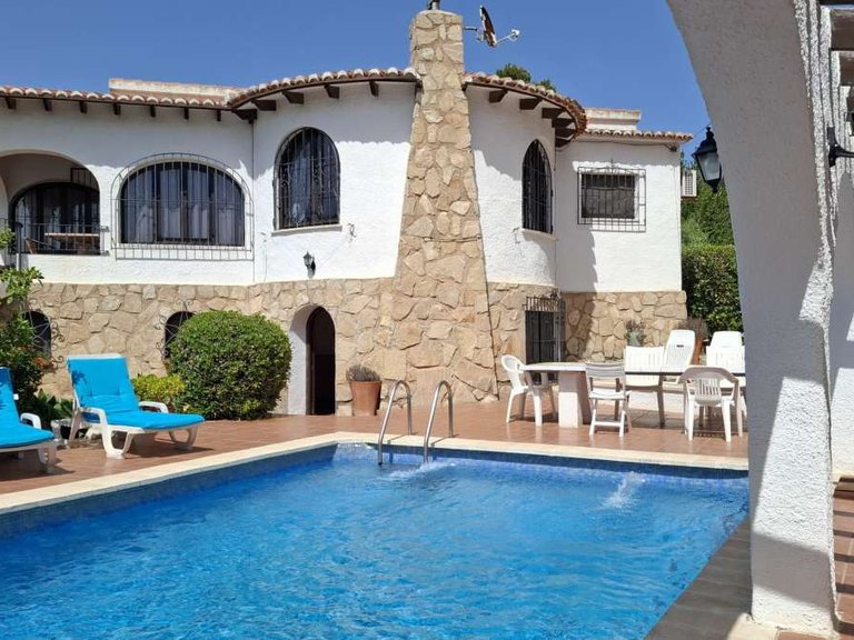 Villa for Sale in  Balcon Al Mar, Alicante 1