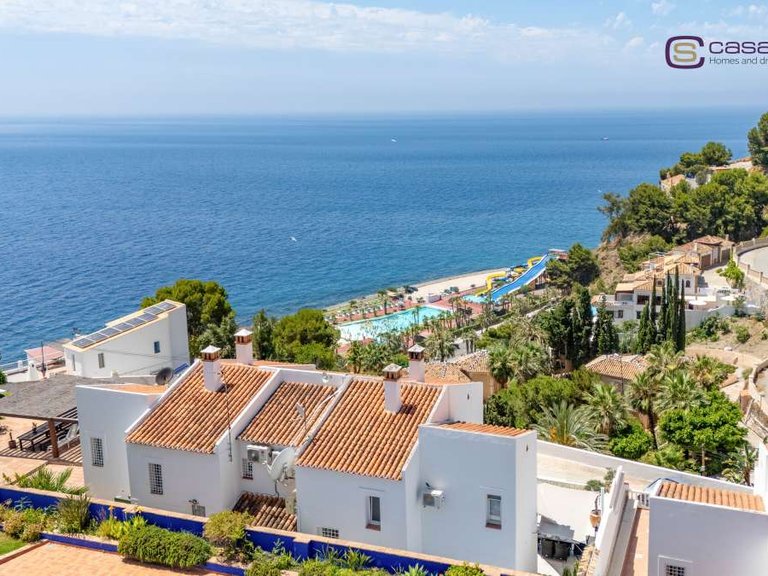 Villa for Sale in Los Pinos, Granada 29
