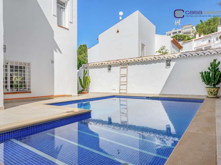 Villa for Sale in Los Pinos, Granada 20